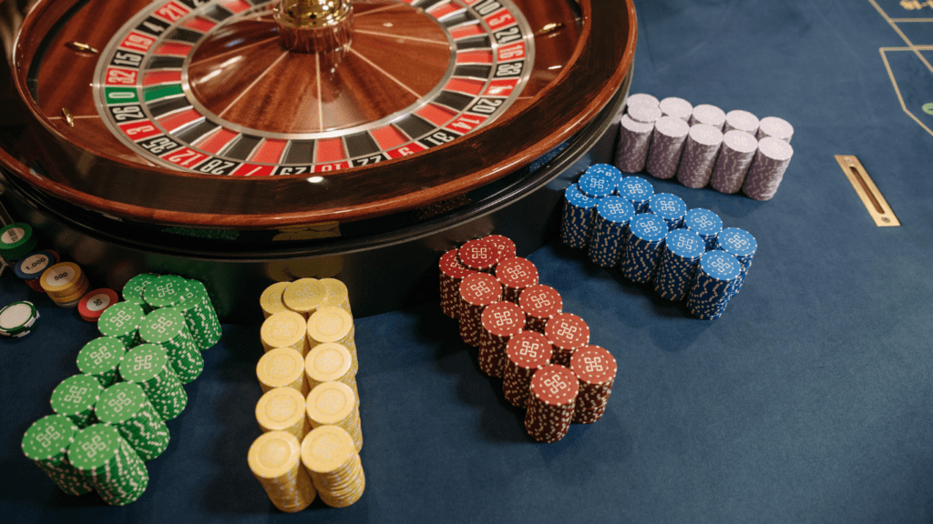 Exploring North America’s Changing Gambling Landscape: From Casinos to Online Betting