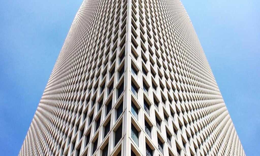 unalome tattoo senos